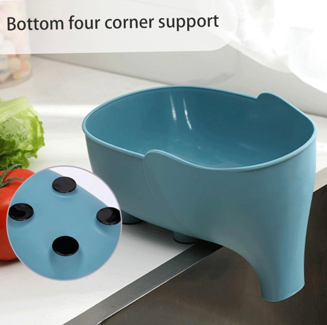 Elephant Multi-Purpose Drain Basket: This adorable drain basket will make an amazing addition to your kitchen, and makes washing fruit and vegetables a breeze!